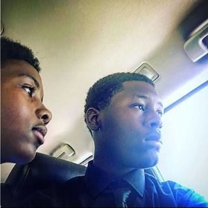 Meet your Posher, Khari